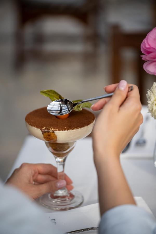 Stokker Hotel Oradea Zewnętrze zdjęcie