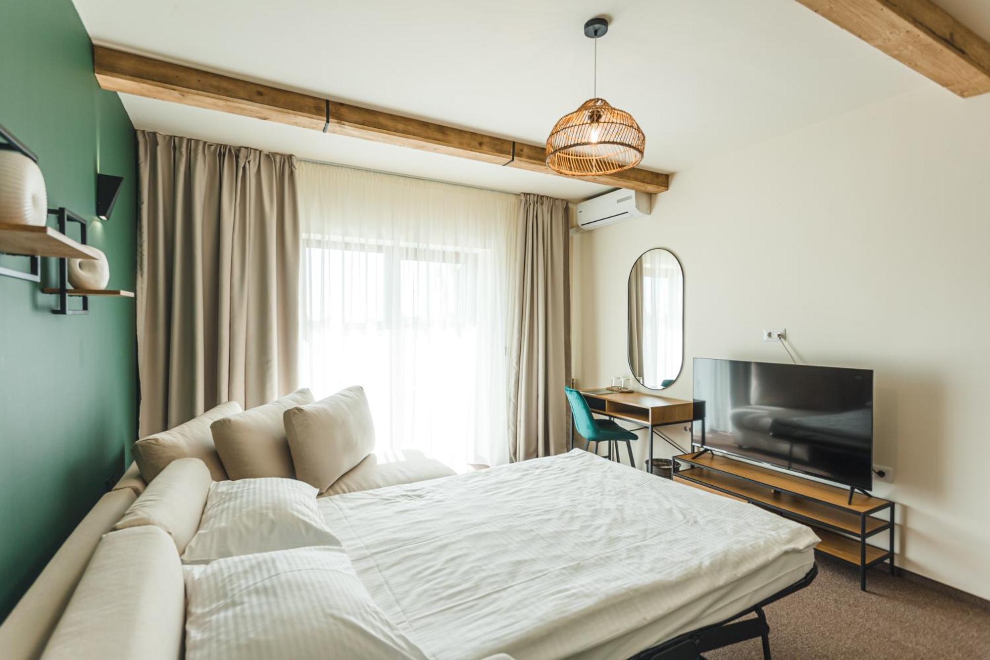 Stokker Hotel Oradea Zewnętrze zdjęcie