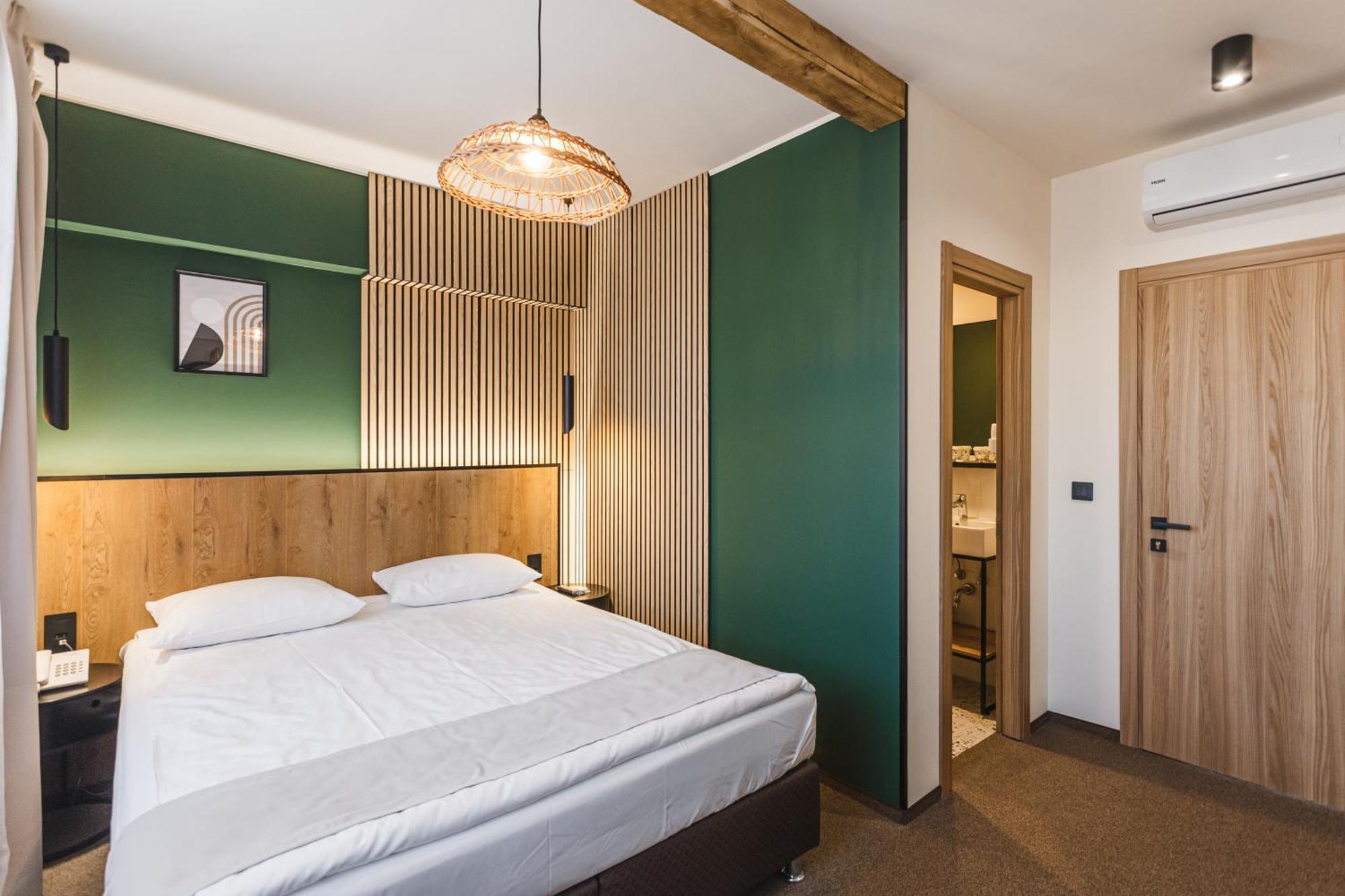 Stokker Hotel Oradea Zewnętrze zdjęcie