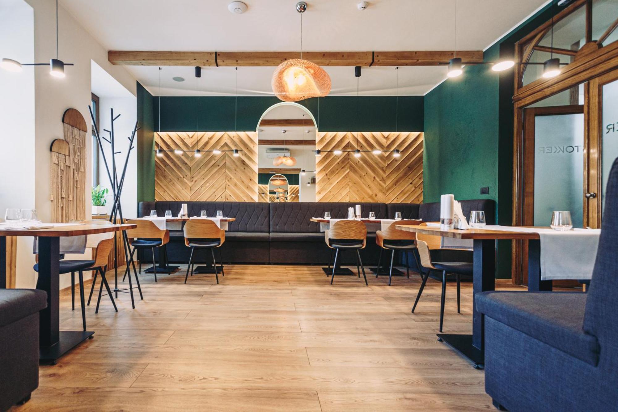 Stokker Hotel Oradea Zewnętrze zdjęcie